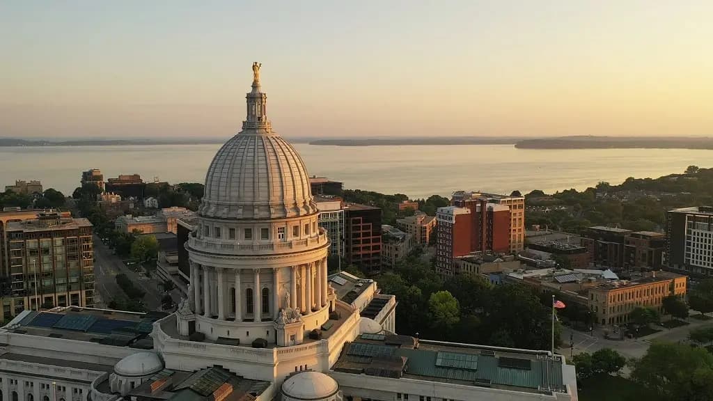 Cost To Build A House In Wisconsin (2026)